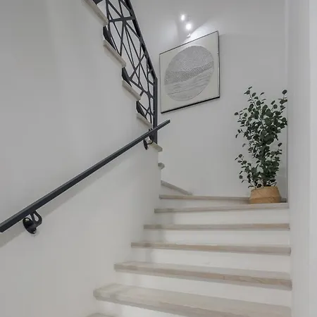 New! Luxury Elara - 50 M2 Hetated Pool Villa